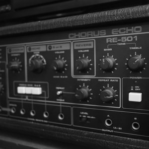 Shawn Lee about his Roland Re-501 Space Echo